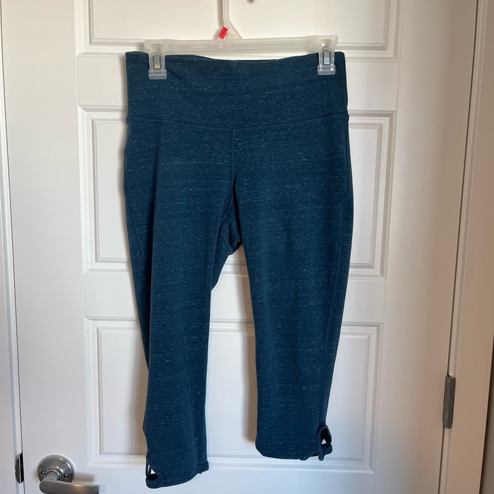 ⭐️2/$9 Old Navy cropped leggings
